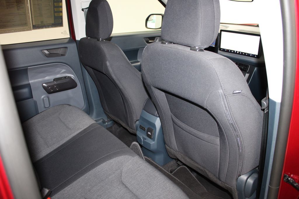 Used 2025 Ford Maverick XLT w/ XLT Luxury Package AWD/4WD image 34