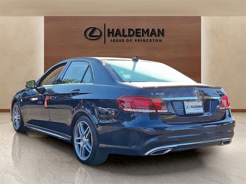 Used 2014 Mercedes-Benz E 350 4MATIC Sedan image 4