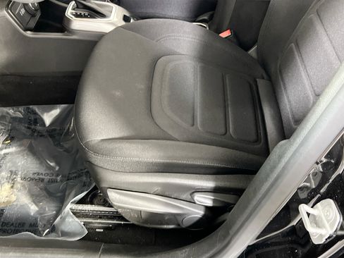 Used 2022 Jeep Renegade Latitude AWD/4WD image 19