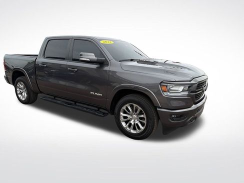 Used 2022 RAM 1500 Laramie AWD/4WD image 7