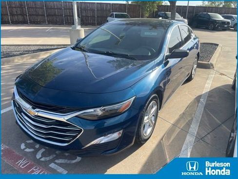 Used 2019 Chevrolet Malibu LS FWD image 1