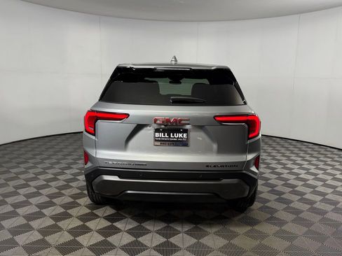 Used 2025 GMC Terrain Elevation AWD/4WD image 6