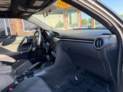 Used 2013 Scion tC FWD image 16
