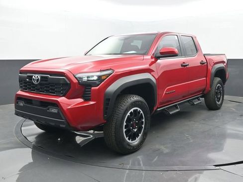 Used 2025 Toyota Tacoma TRD Off-Road AWD/4WD image 23