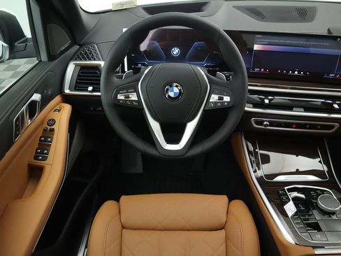 New 2026 BMW X5 sDrive40i w/ Climate Comfort Package image 10