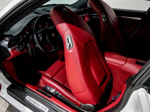 Used 2016 Porsche 911 Carrera 4S image 22