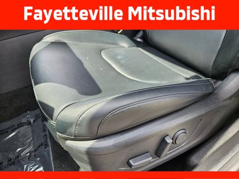 Used 2025 Kia Sportage EX w/ Premium Package AWD/4WD image 8
