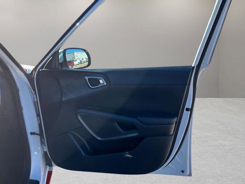 Used 2022 Kia Soul GT-Line image 31