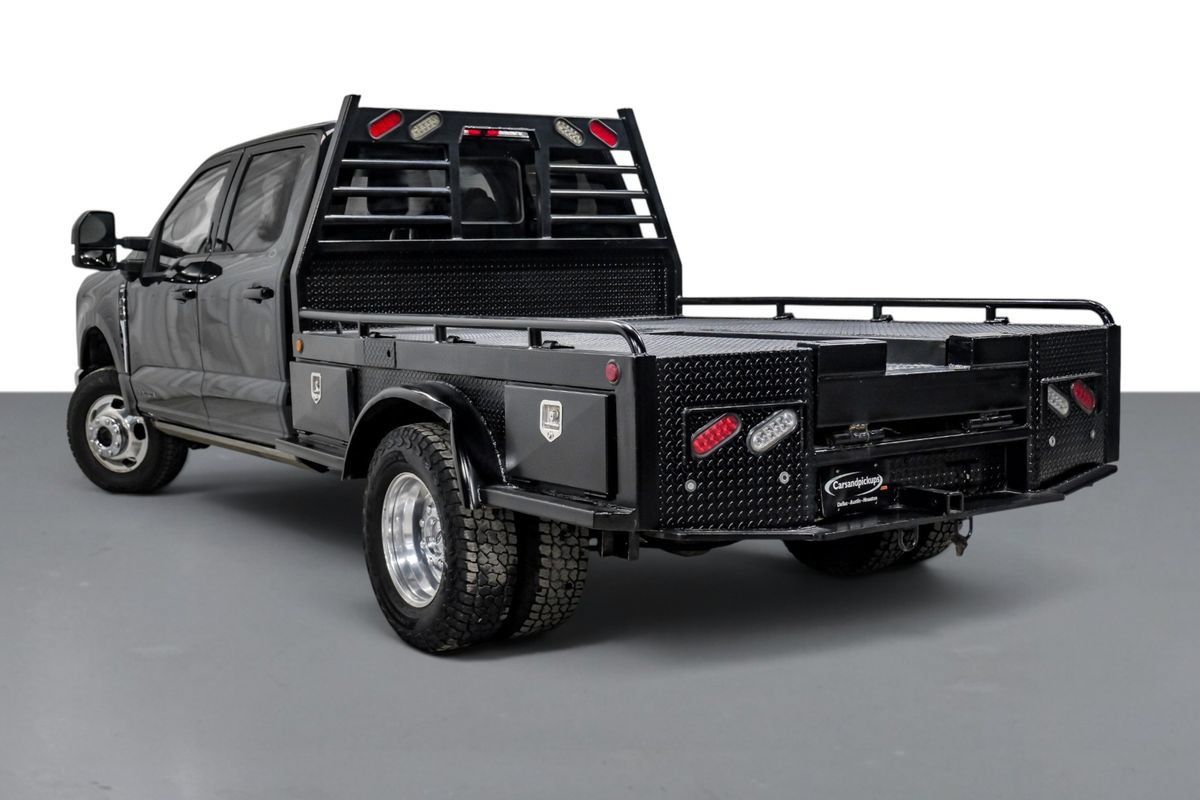 Used 2023 Ford F350 Lariat w/ FX4 Off-Road Package AWD/4WD image 8