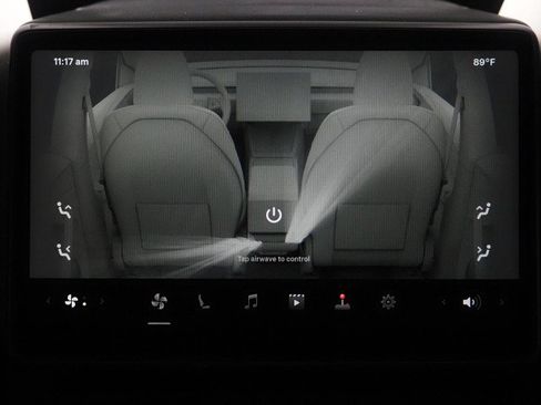 Used 2026 Tesla Model Y Long Range RWD image 40