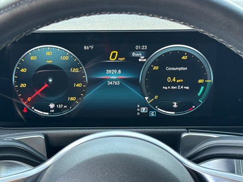 Used 2023 Mercedes-Benz GLB 250 image 24