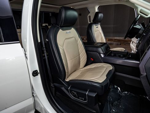 Used 2021 Ford F250 Limited w/ FX4 Off-Road Package image 30