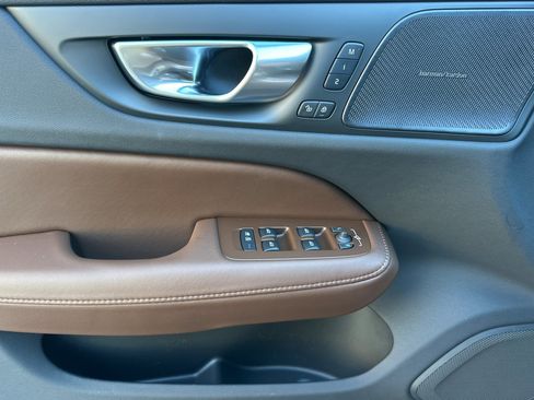 New 2026 Volvo V60 B5 Cross Country Plus image 9