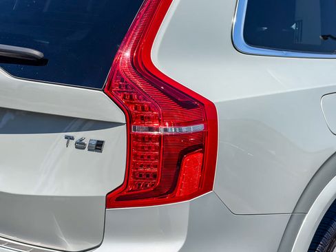 Used 2020 Volvo XC90 T6 Inscription w/ Protection Package Premier AWD/4WD image 8