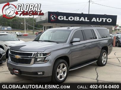 Used 2018 Chevrolet Suburban LT w/ Luxury Package