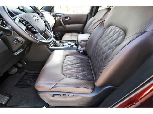 Used 2024 Nissan Armada Platinum w/ Captain's Chairs Package image 12