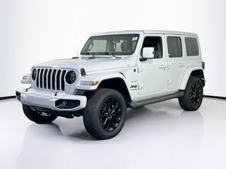 Used 2021 Jeep Wrangler Unlimited Sahara AWD/4WD video 1