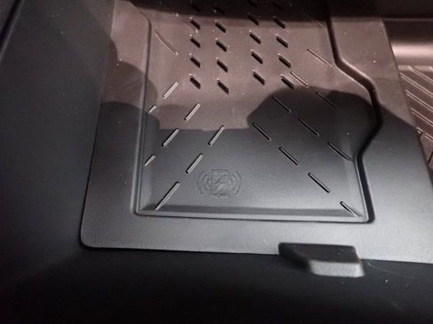 New 2026 Chrysler Pacifica Pinnacle image 9