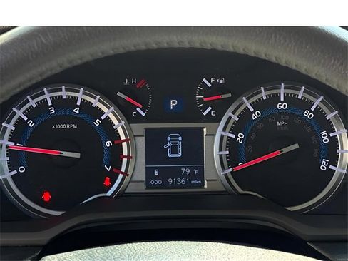 Used 2019 Toyota 4Runner SR5 image 22