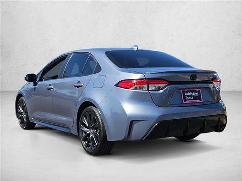 Used 2023 Toyota Corolla SE FWD image 7