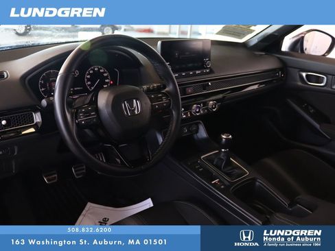 Used 2023 Honda Civic Sport image 8