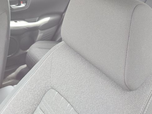 New 2027 Honda HR-V LX image 14