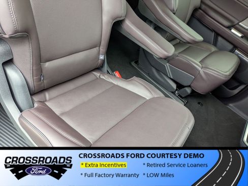 New 2025 Ford Expedition Max Platinum w/ Platinum Ultimate Package image 36