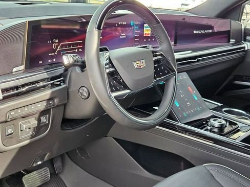 New 2026 Cadillac Escalade Sport w/ Touring Package image 10