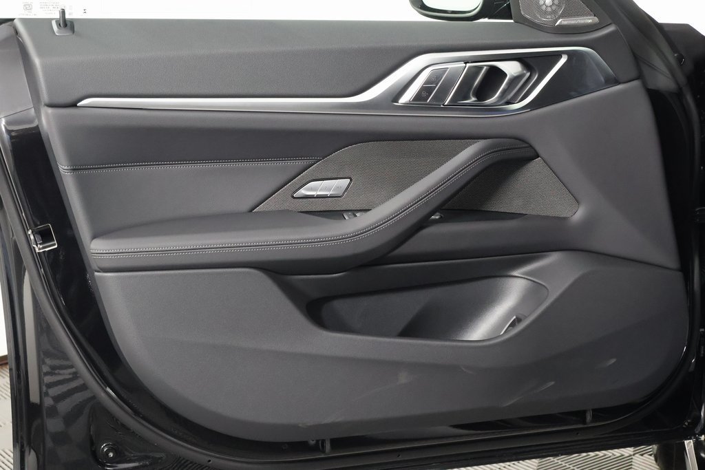 New 2026 BMW 430i w/ M Sport Package RWD image 7