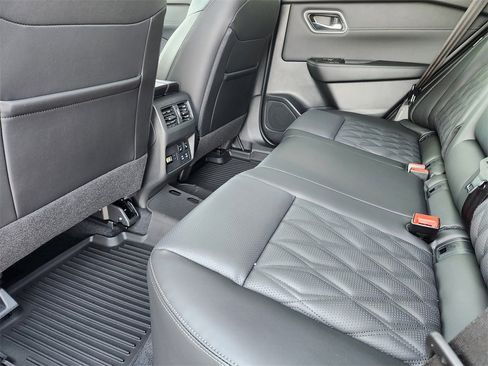 New 2026 Nissan Rogue Platinum w/ Platinum Premium Package image 22