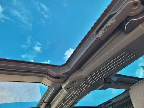 Used 2024 GMC Hummer EV 3X image 7