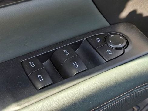 New 2026 GMC Terrain AT4 w/ Convenience Package III AWD/4WD image 14