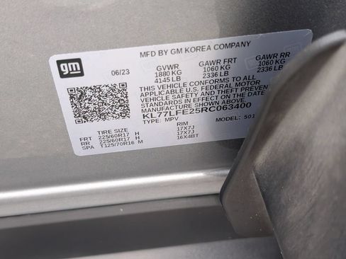 Used 2024 Chevrolet Trax LS w/ Driver Confidence Package FWD image 31