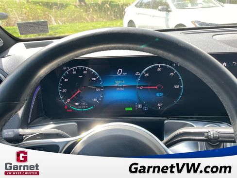Used 2023 Mercedes-Benz EQB 350 4MATIC SUV image 15