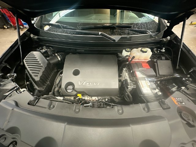 Used 2023 Chevrolet Traverse RS w/ LPO, Floor Liner Package AWD/4WD image 41