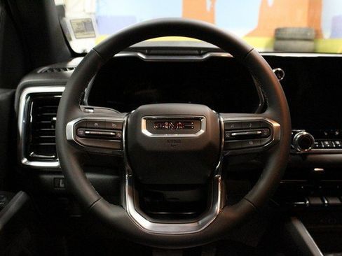 New 2026 GMC Canyon Elevation w/ Convenience Package image 19