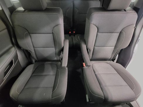 Certified 2023 GMC Acadia SLE w/ Driver Convenience Package image 22