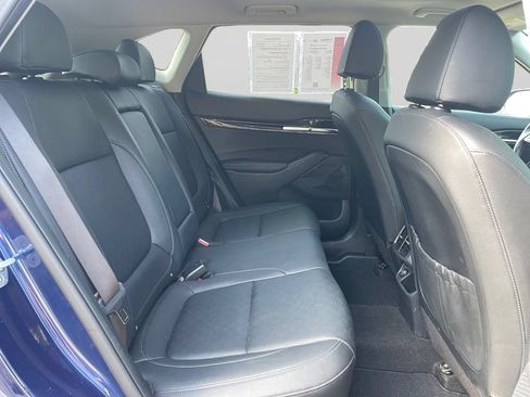 Used 2022 Kia Seltos EX AWD/4WD image 14