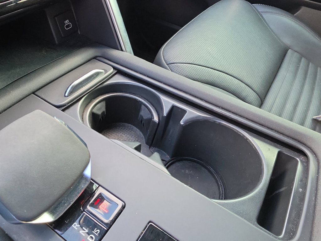 Used 2023 Land Rover Discovery S R-Dynamic AWD/4WD image 30