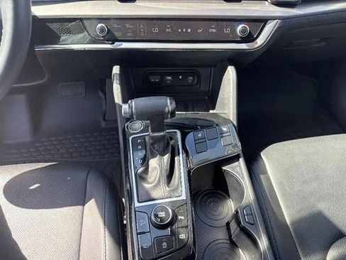 Certified 2024 Kia Sportage EX FWD image 14