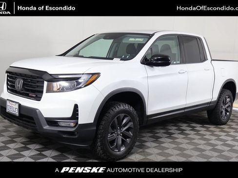 Used 2023 Honda Ridgeline Sport image 1