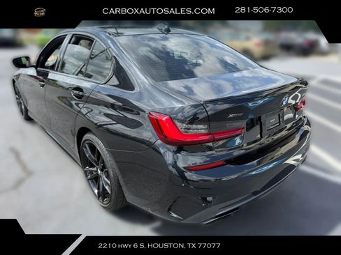Used 2022 BMW M340i xDrive w/ Premium Package AWD/4WD image 3