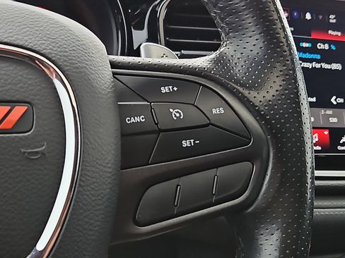 Used 2021 Dodge Durango GT image 23