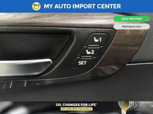 Used 2022 Toyota Highlander Platinum image 12