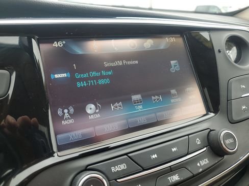 Used 2017 Buick Envision Premium AWD/4WD image 21