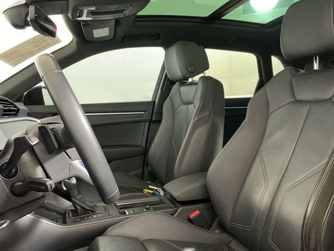 Used 2021 Audi Q3 2.0T Premium Plus w/ Premium Plus Package image 27