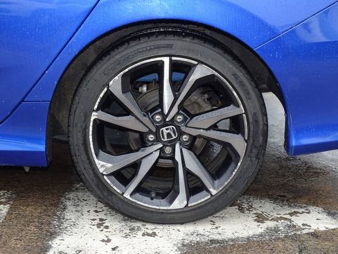 Used 2020 Honda Civic Sport image 36