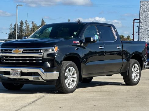 Used 2022 Chevrolet Silverado 1500 LTZ w/ LTZ Premium Package image 7