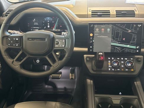 New 2026 Land Rover Defender 110 OCTA image 13