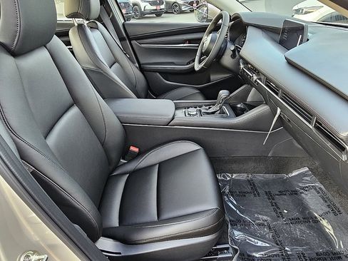 New 2026 MAZDA MAZDA3 2.5 S Sedan w/ Preferred Pkg image 17